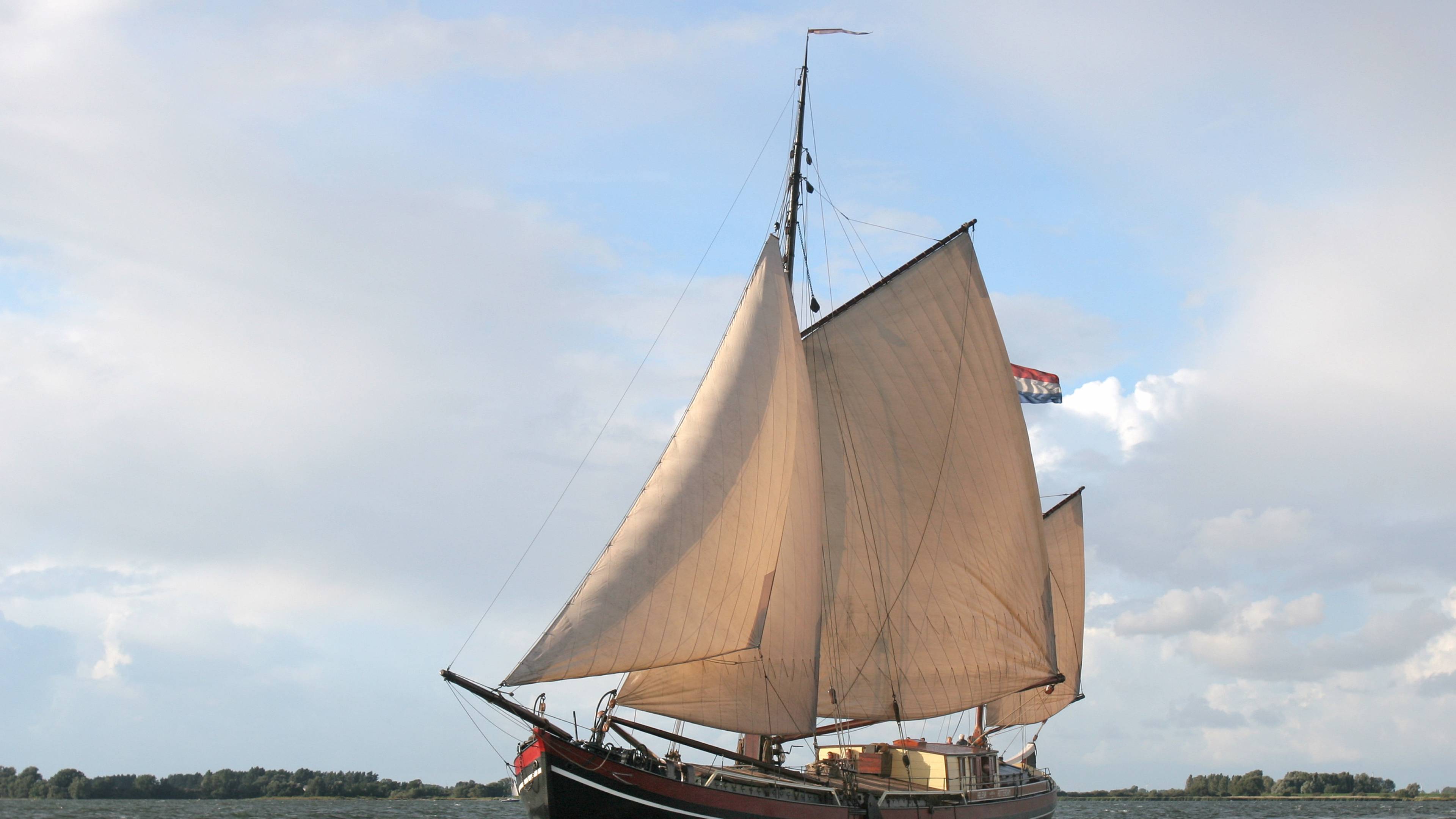 Helena Exterior